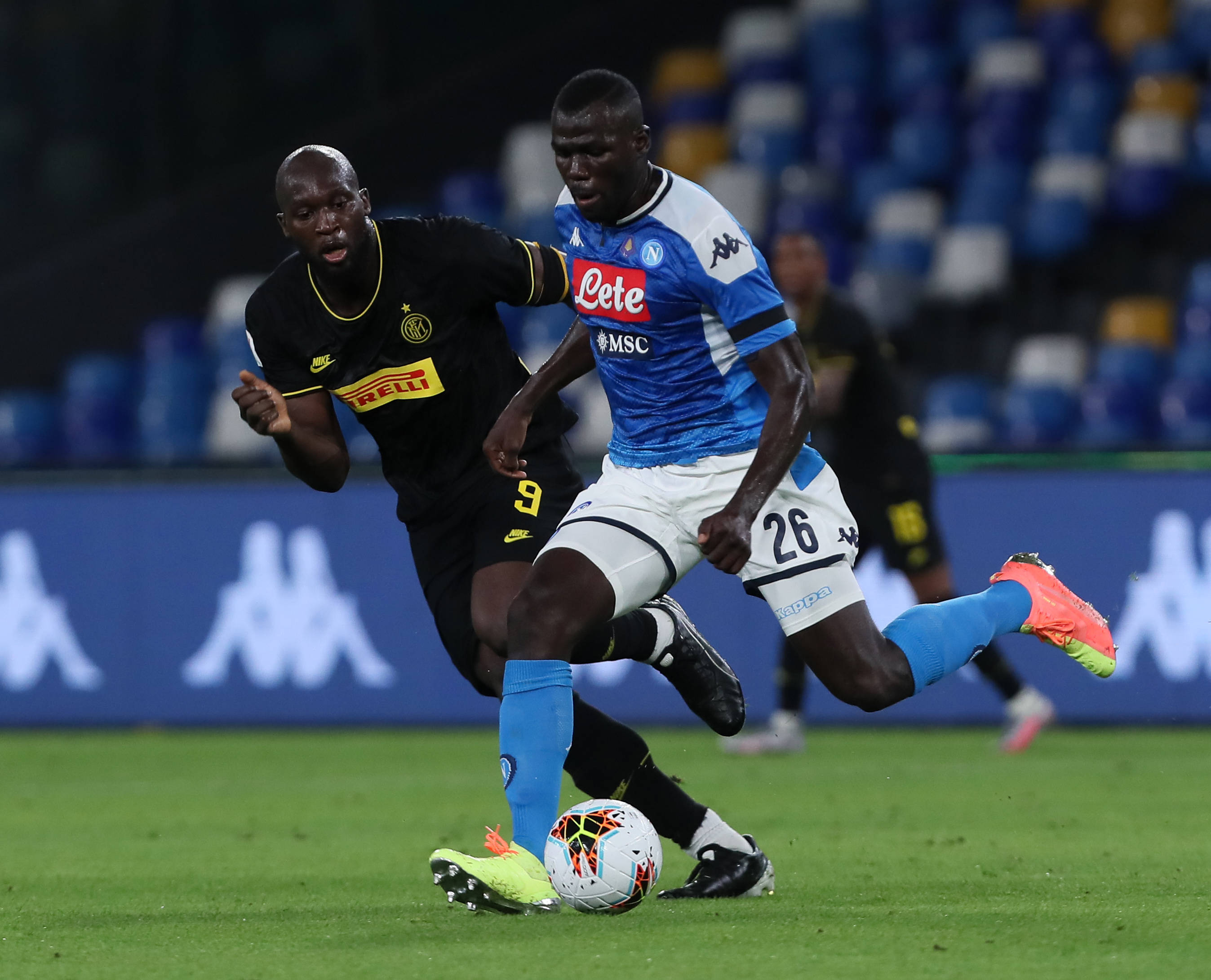 诺丁汉森林70布莱顿集锦 诺丁汉森林70布莱顿集锦