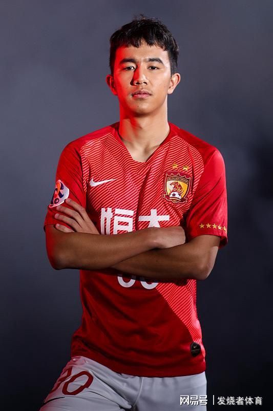 包含冲刺阶段纽卡斯尔调整名单以备亚冠,完成体检环节打磨,压力陡增,训练强度明显提升的词条 包含冲刺阶段纽卡斯尔调整名单以备亚冠,完成体检环节打磨,压力陡增,训练强度明显提升的词条